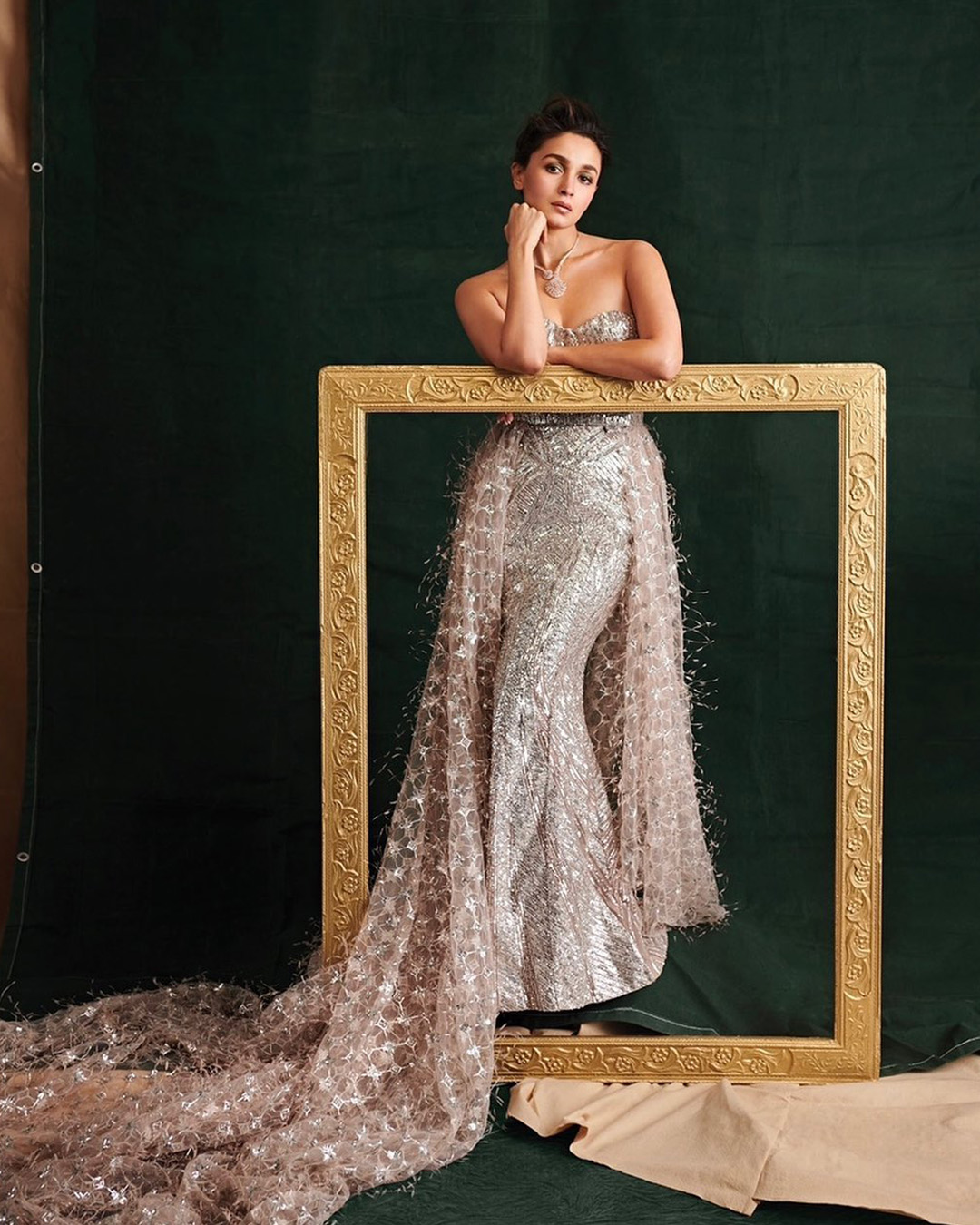 Aspiring designer creates her own prom dress - L'Observateur | L'Observateur