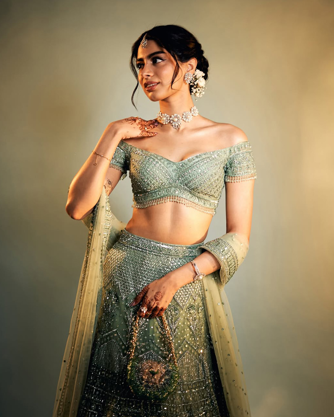 khushi-kapoor-in-gold-lehenga