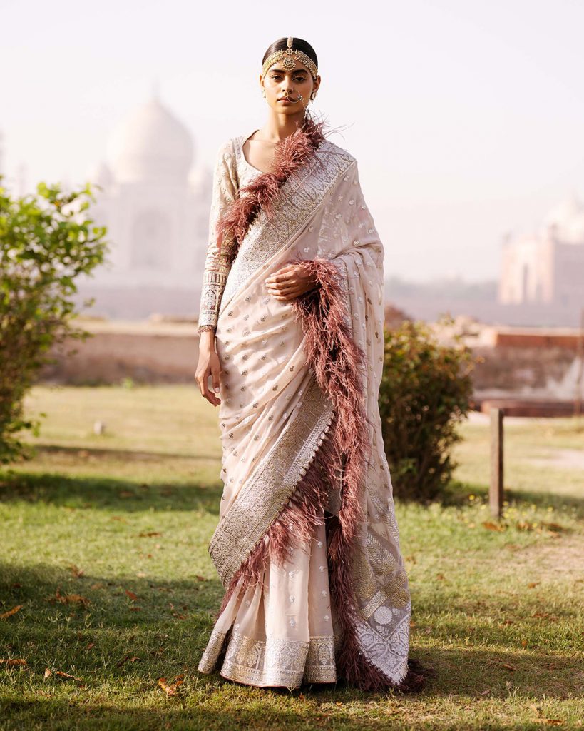 THALIA-FESTIVE DESIGNER SAREE-SET.
