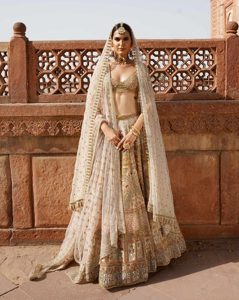 reception lehenga set