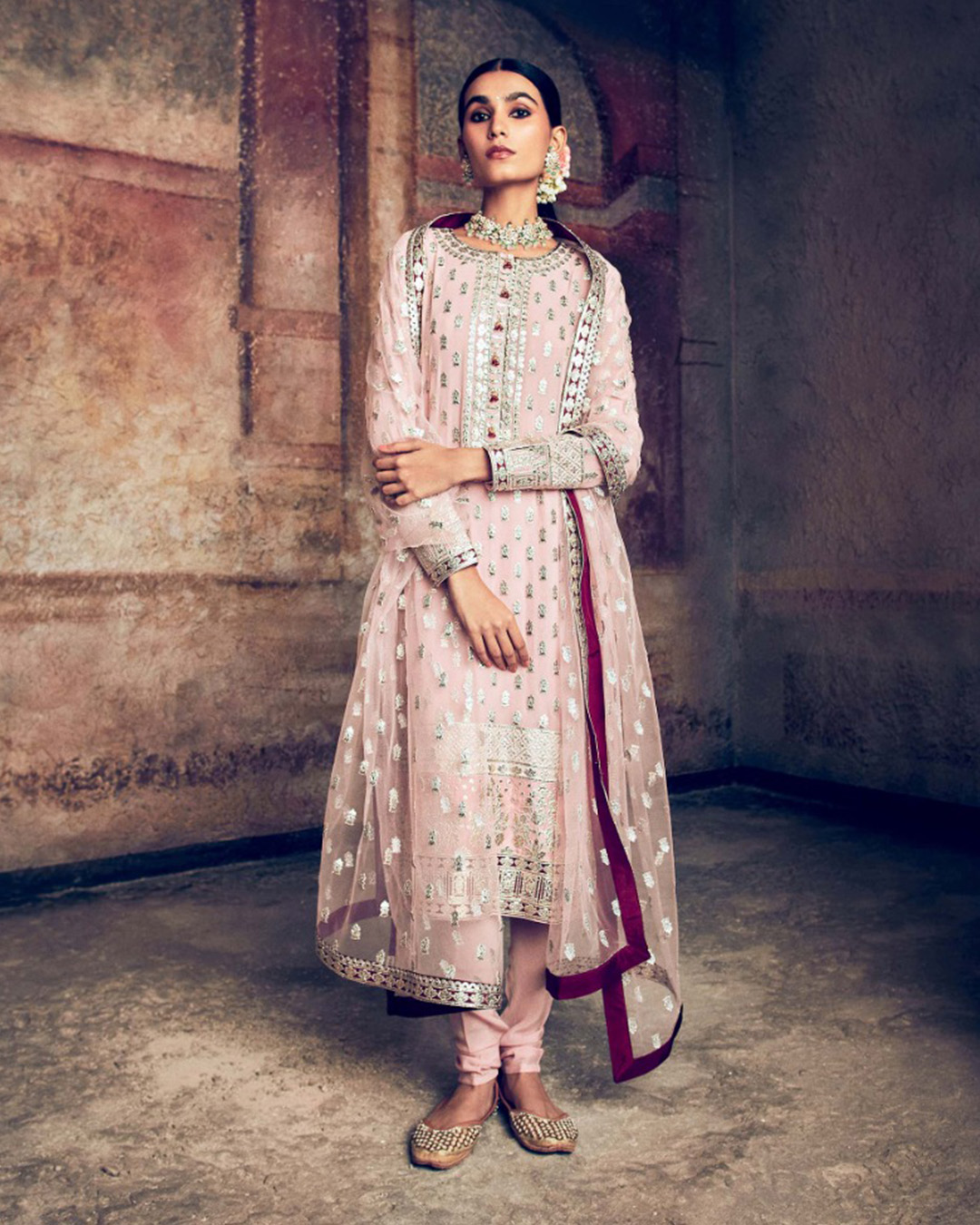 party wear kurta set 