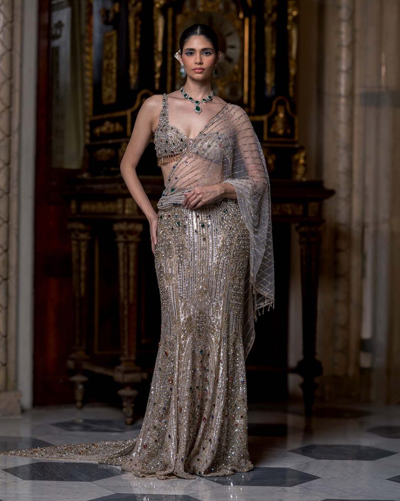 get latest Indian bridesmaid lehengas online