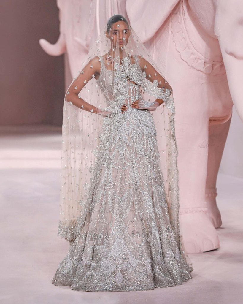 For the classic and elegant personality