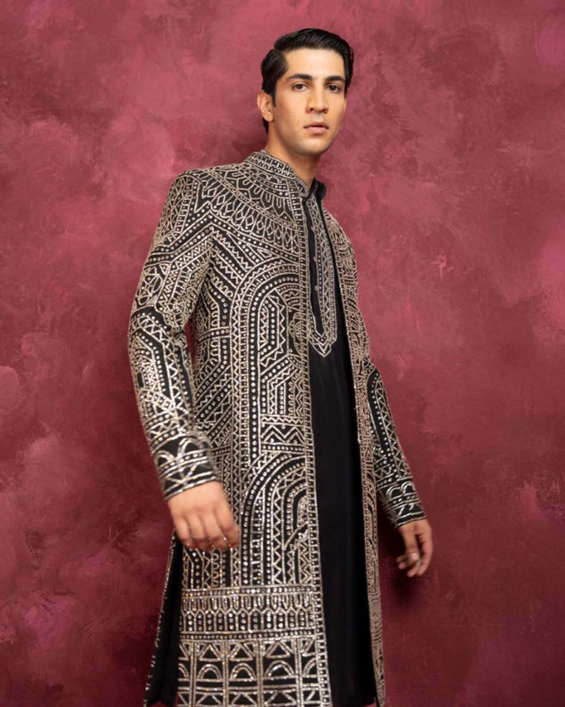 black and gold sherwani