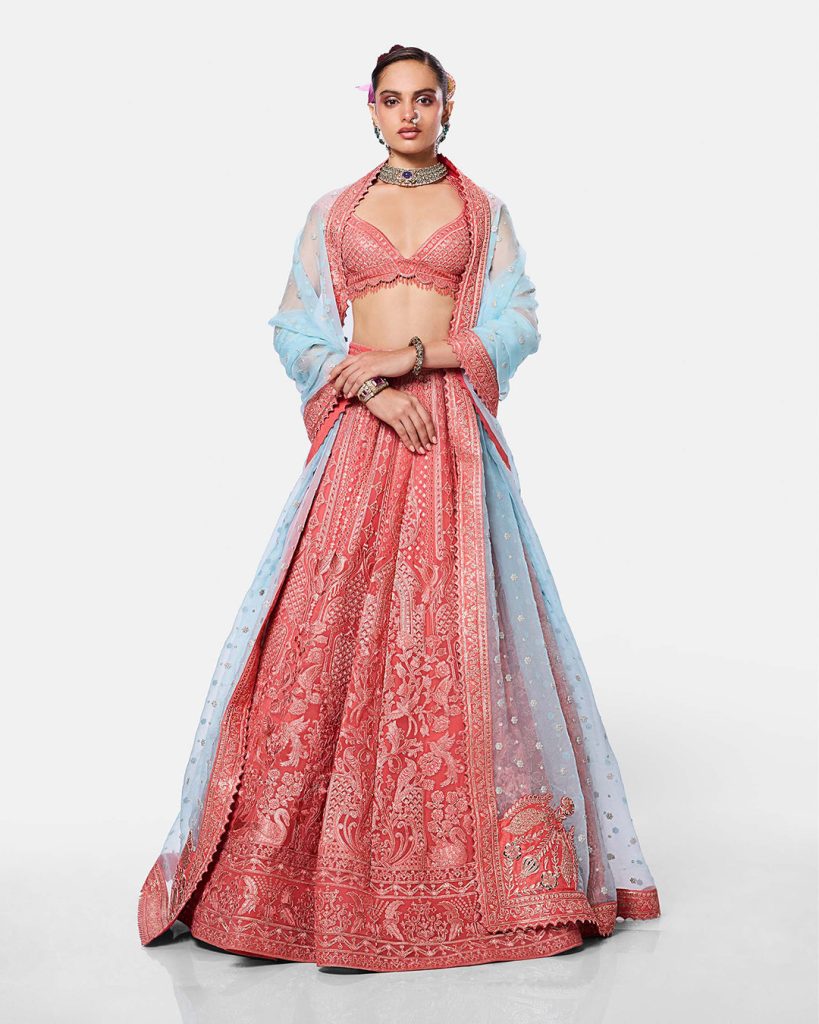 draping style for over the elbow